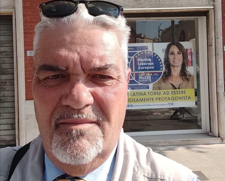 Elezioni Latina: candidato sfregiato con un taglierino