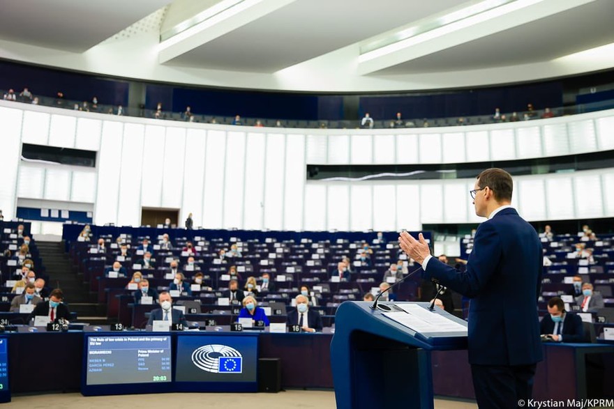 morawiecki parlamento europeo.jpeg