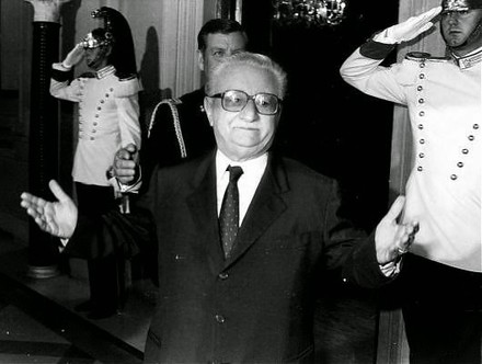 Quando cadde il presidente Leone