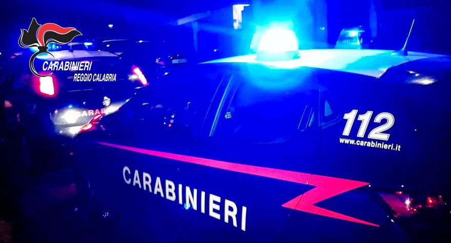 carabinieri_auto_notte_ufs.jpeg