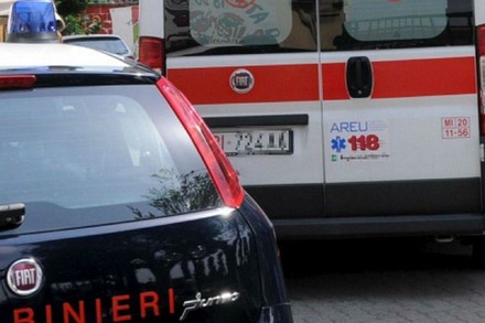 Milano, fugge da polizia e si schianta con scooter: morto 20enne