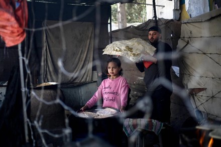 Gaza, almeno altri venti morti nei raid di Israele