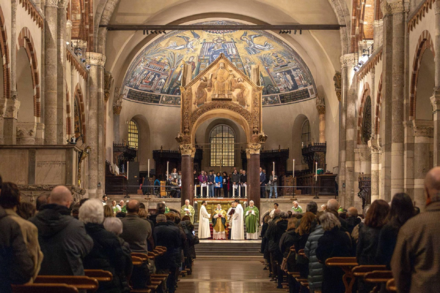 Offerte per le messe, arrivano le nuove regole