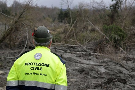 Maltempo, &egrave; ancora allerta in 12 regioni