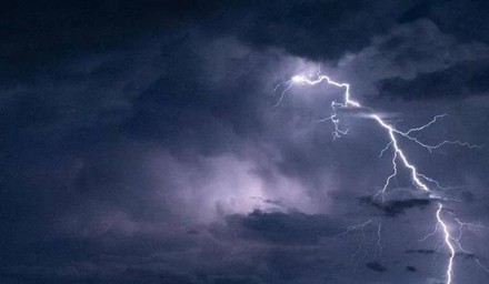 Lunga fase di maltempo, dopo il caldo record ecco i nubifragi